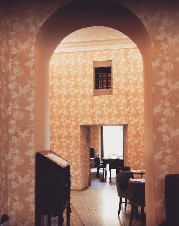 Stucco decorativo realizzato da Mario Del Sapio, foto d'archivio